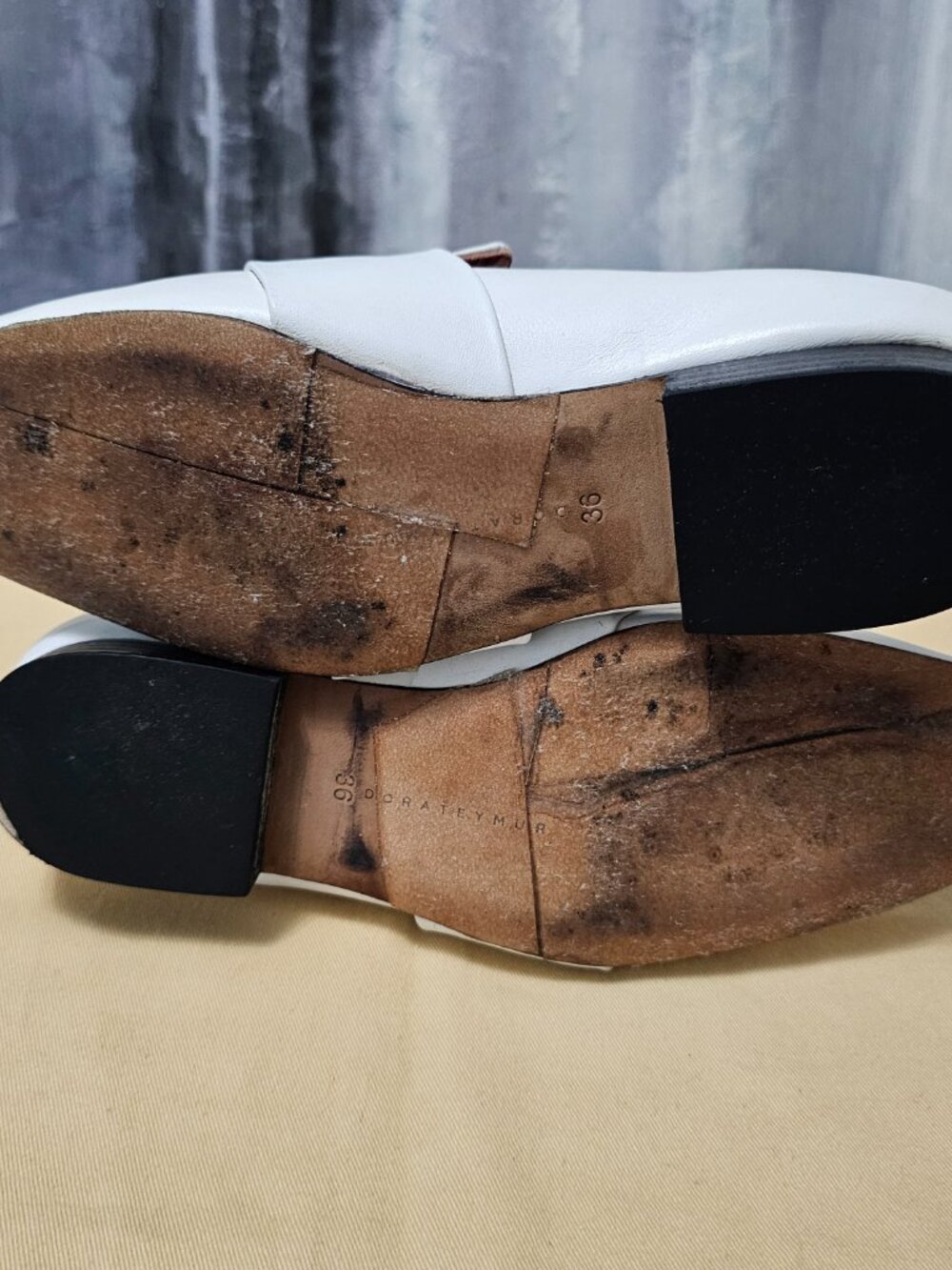 Dorateymur Harput White Leather Loafers with Silver-Tone Ring - Women's Size 6 - Picture 6 of 8